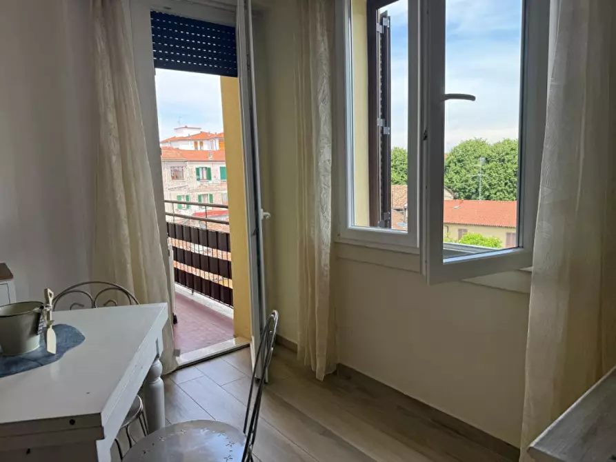 Immagine 4 di Appartamento in vendita  in Piazza Generale Domenico Perrucchetti 36 a Cassano D'adda