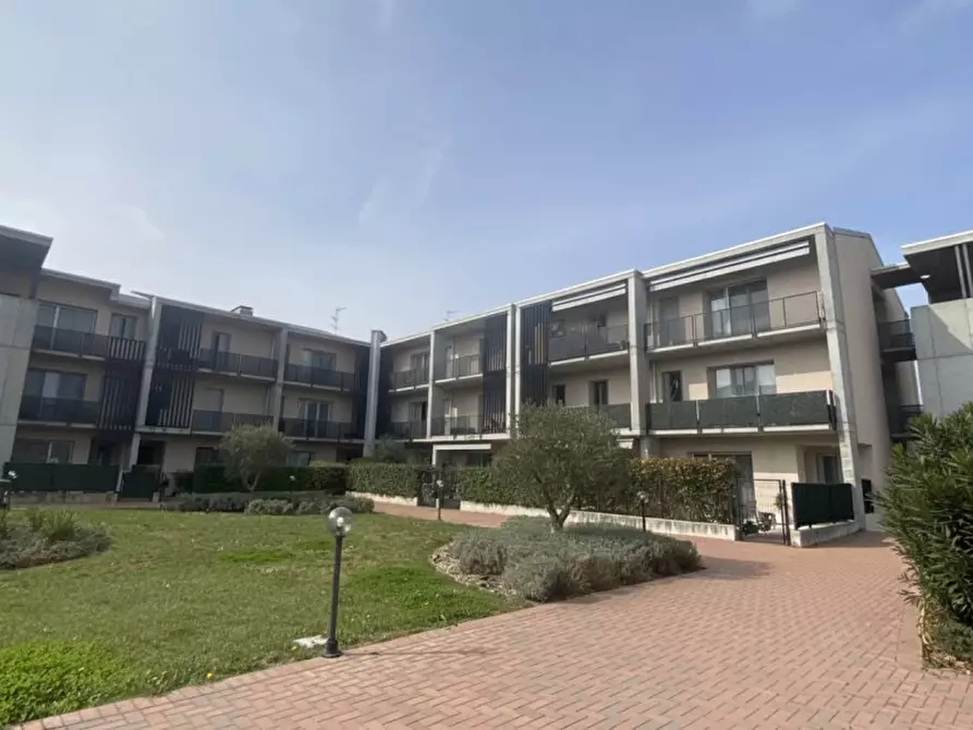 Immagine 2 di Appartamento in vendita  a Nogarole Rocca