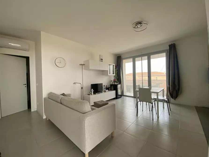 Immagine 9 di Appartamento in vendita  a Nogarole Rocca