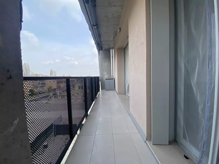 Immagine 10 di Appartamento in vendita  a Nogarole Rocca