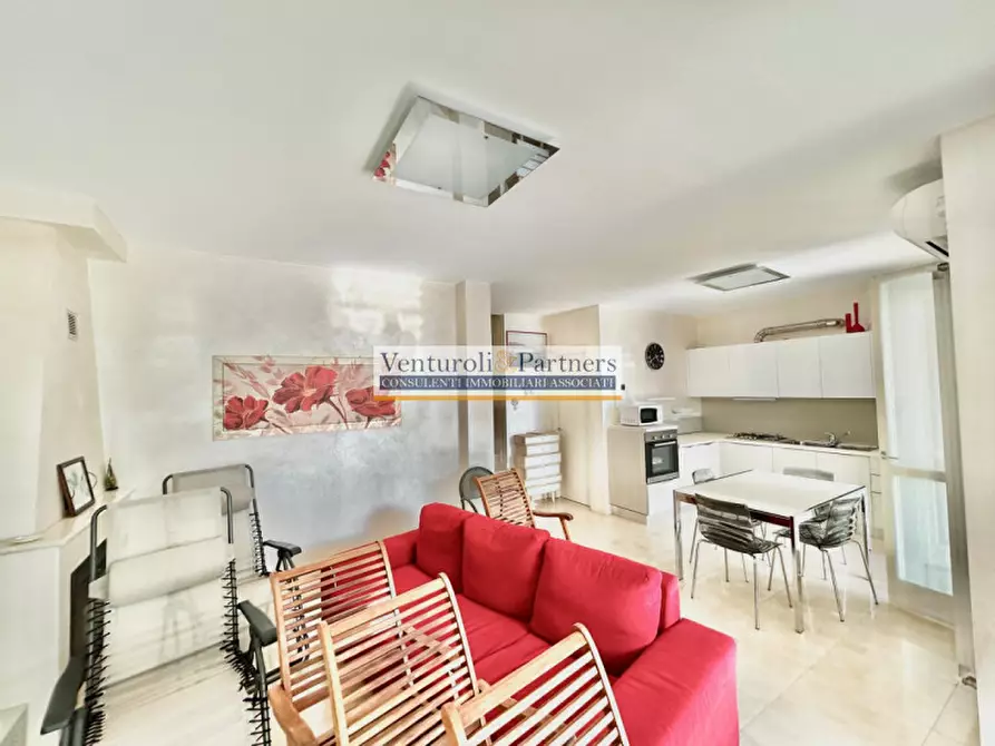 Immagine 11 di Casa bifamiliare in vendita  in Via Repubblica a Manerba Del Garda