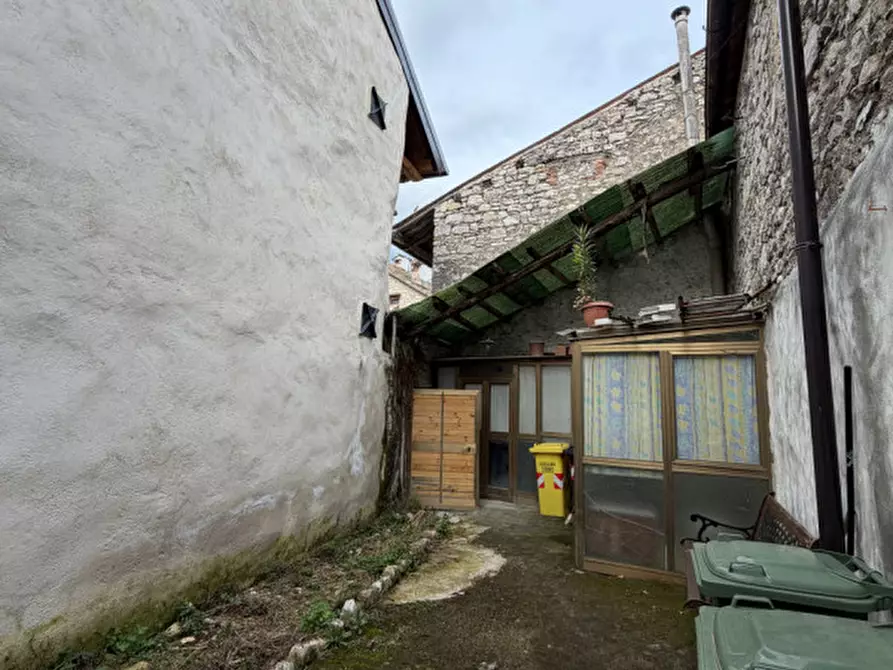 Immagine 3 di Villetta a schiera in vendita  in Vicolo Carlettin n. 6 a Revine Lago