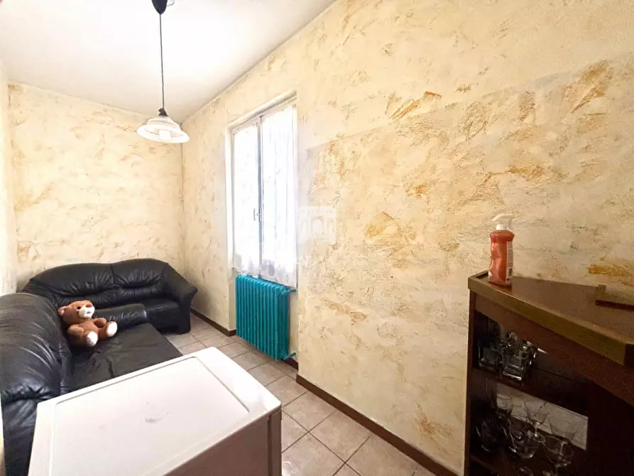 Immagine 13 di Appartamento in vendita  in Via Sant'Jago a Salò