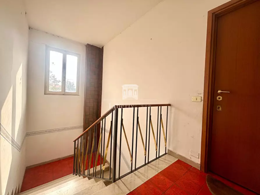 Immagine 14 di Appartamento in vendita  in Via Sant'Jago a Salò