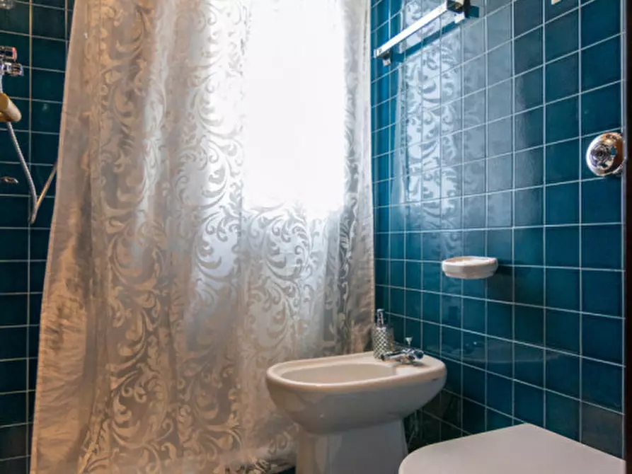 Immagine 12 di Casa bifamiliare in vendita  in Via Nino Bixio a Montegrotto Terme