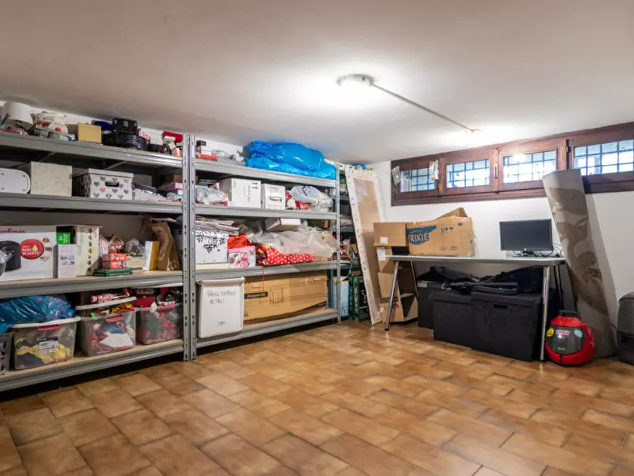 Immagine 18 di Casa bifamiliare in vendita  in Via Nino Bixio a Montegrotto Terme