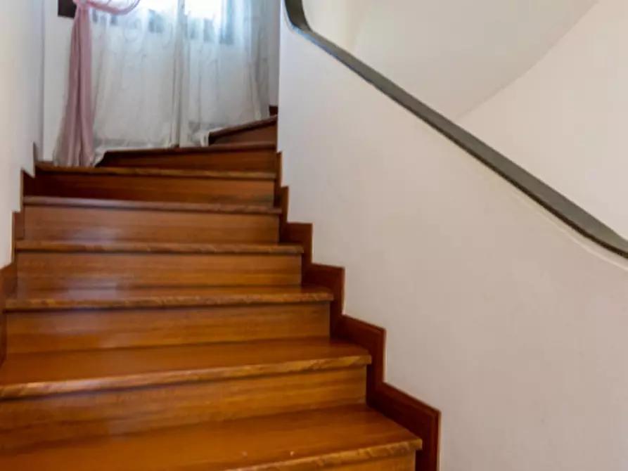 Immagine 19 di Casa bifamiliare in vendita  in Via Nino Bixio a Montegrotto Terme