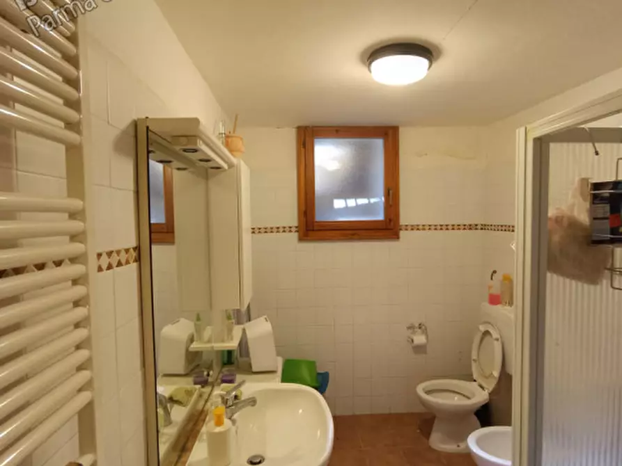 Immagine 5 di Casa bifamiliare in vendita  in Via Paderna di Sotto, 14 e 16 - 43024 Neviano degli Arduini (PR) a Neviano Degli Arduini