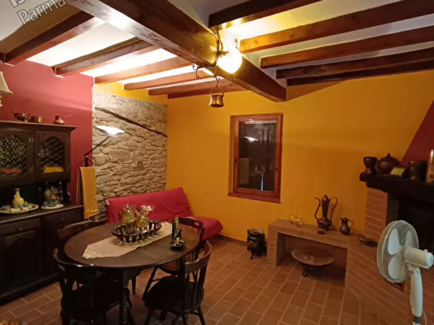 Immagine 17 di Casa bifamiliare in vendita  in Via Paderna di Sotto, 14 e 16 - 43024 Neviano degli Arduini (PR) a Neviano Degli Arduini