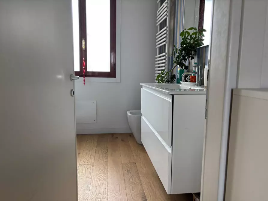 Immagine 12 di Casa indipendente in vendita  a Castelfranco Veneto