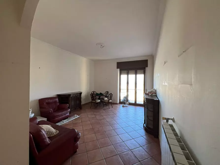 Immagine 2 di Appartamento in vendita  in Via Girolamo Santacroce a Napoli