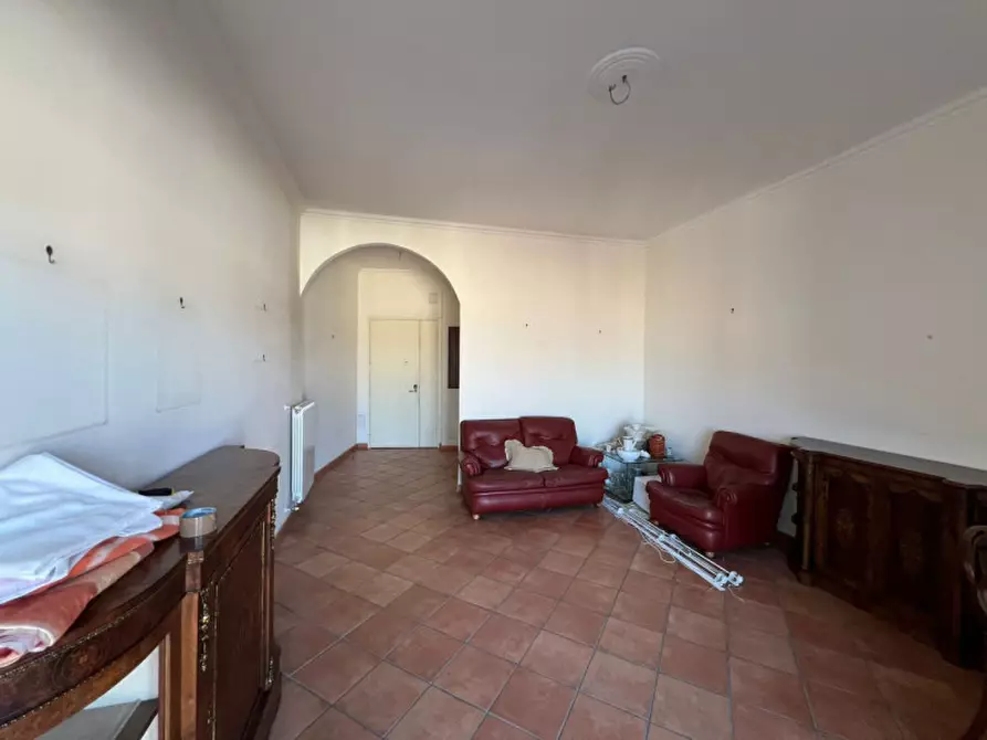 Immagine 6 di Appartamento in vendita  in Via Girolamo Santacroce a Napoli