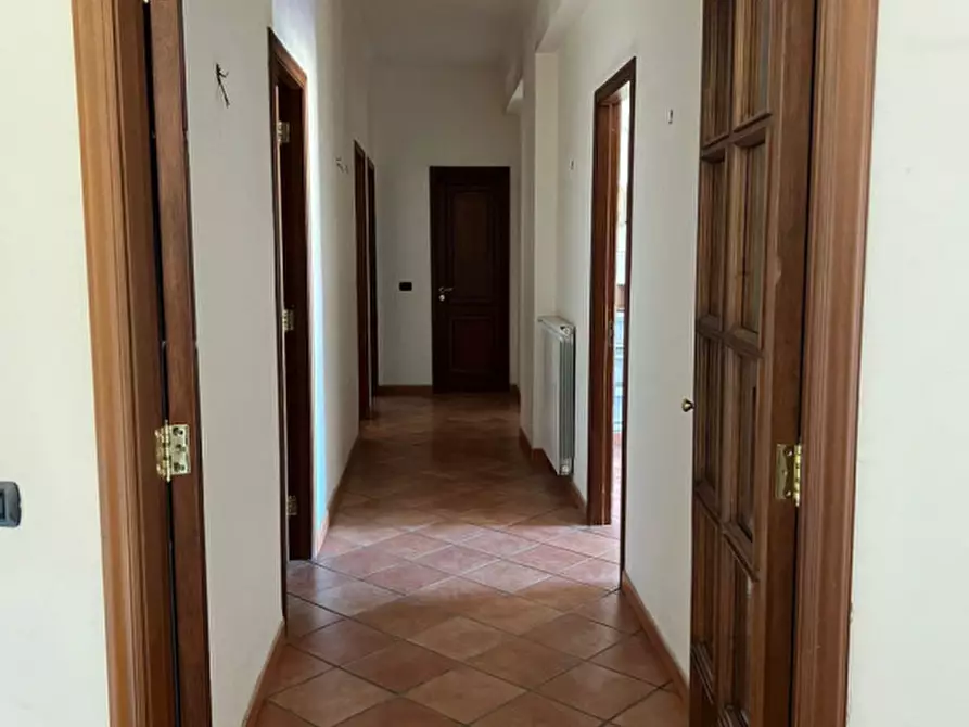 Immagine 8 di Appartamento in vendita  in Via Girolamo Santacroce a Napoli