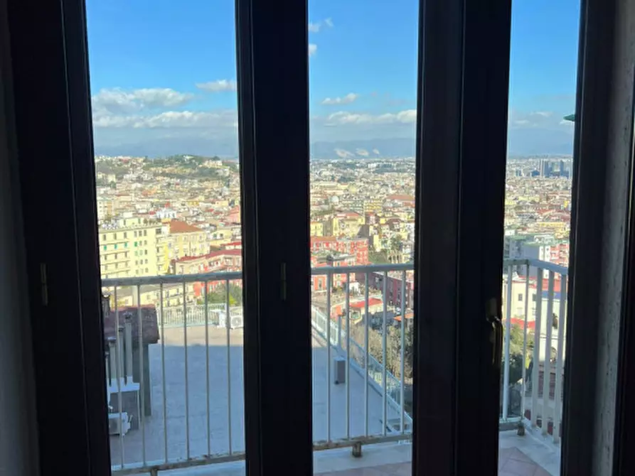 Immagine 22 di Appartamento in vendita  in Via Girolamo Santacroce a Napoli