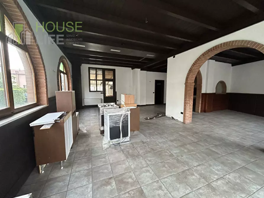 Immagine 3 di Casa indipendente in vendita  in Via Galileo Galilei a Torrebelvicino