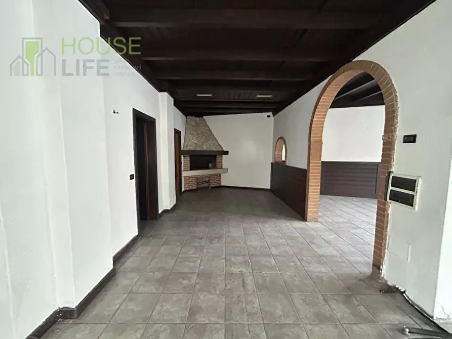 Immagine 5 di Casa indipendente in vendita  in Via Galileo Galilei a Torrebelvicino