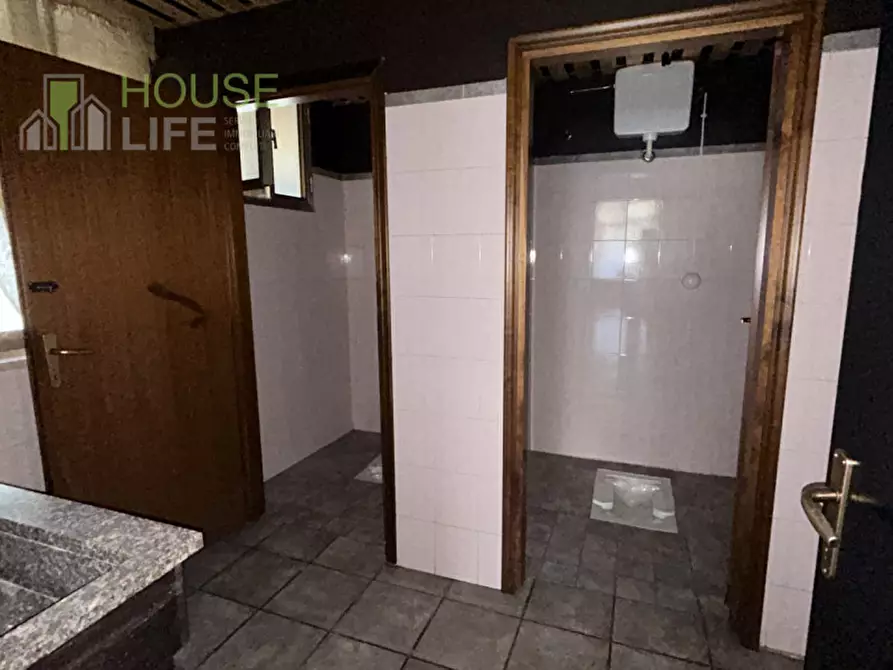 Immagine 8 di Casa indipendente in vendita  in Via Galileo Galilei a Torrebelvicino