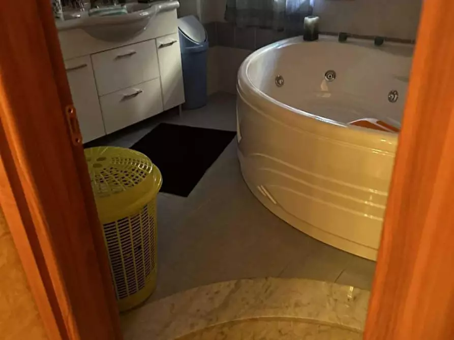 Immagine 10 di Appartamento in vendita  in Via Tevere, 13, 96016 Lentini SR, Italia a Lentini