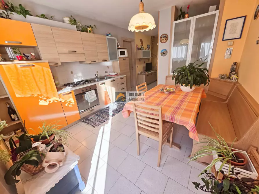 Immagine 5 di Appartamento in vendita  in Via Dino Buzzati, 18 a Sedico