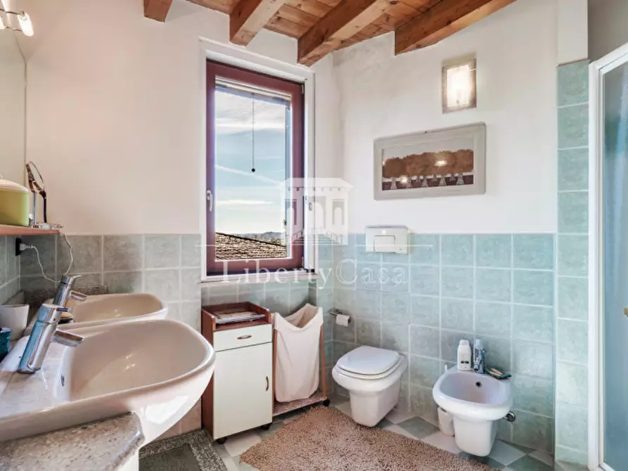 Immagine 12 di Appartamento in vendita  in Via Paolo VI a Puegnago Sul Garda