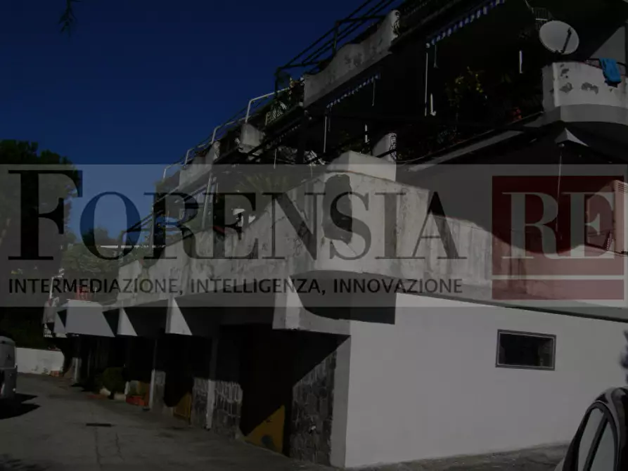 Immagine 1 di Appartamento in vendita  in Via Sacerdote Benedetto Cozzolino, 140 a Ercolano