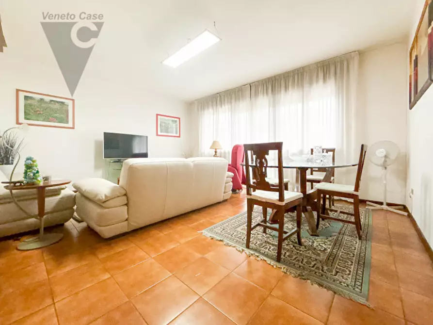 Immagine 3 di Appartamento in affitto  a Stra