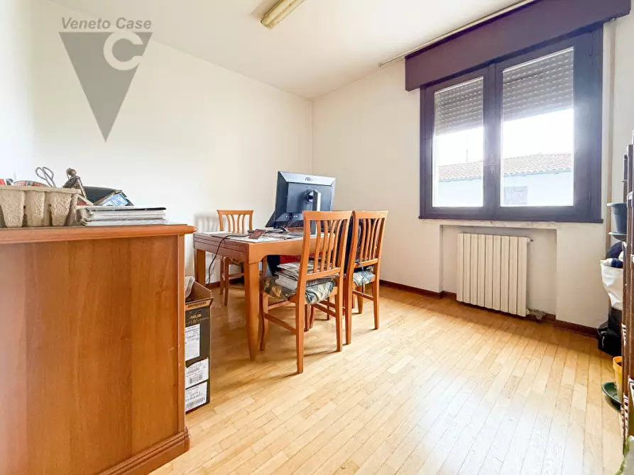 Immagine 10 di Appartamento in affitto  a Stra