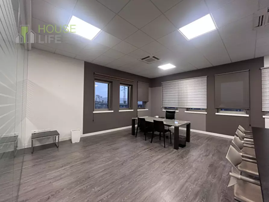 Immagine 4 di Ufficio in vendita  in Via Prà Bordoni a Zanè