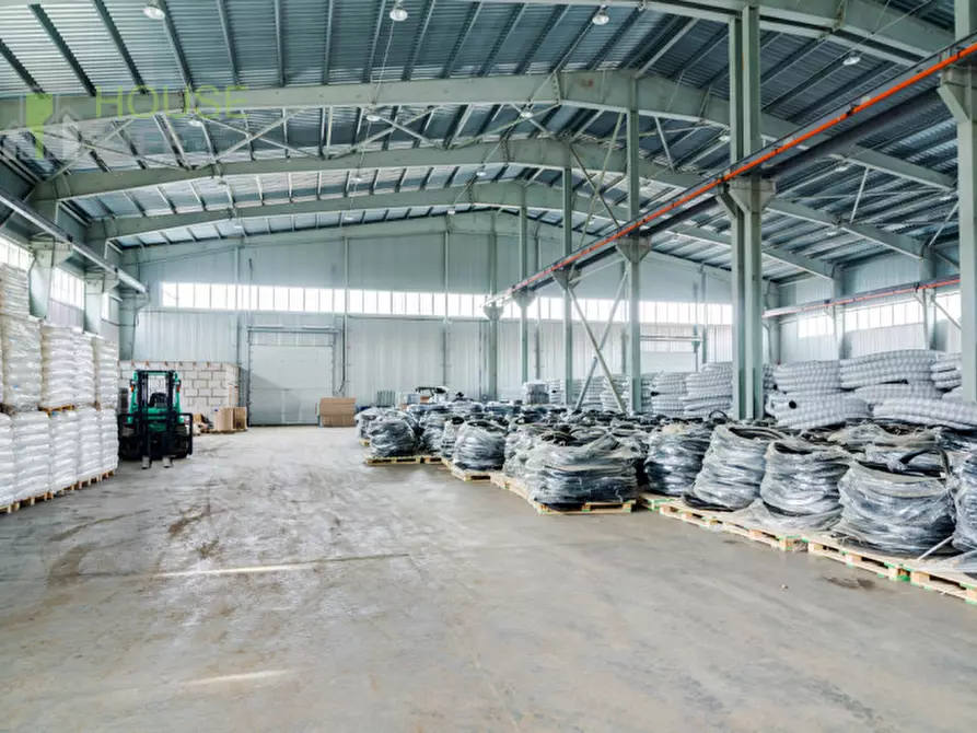 Immagine 13 di Capannone industriale in vendita  a Zanè