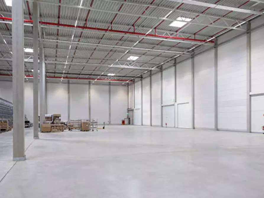 Immagine 23 di Capannone industriale in vendita  a Zanè