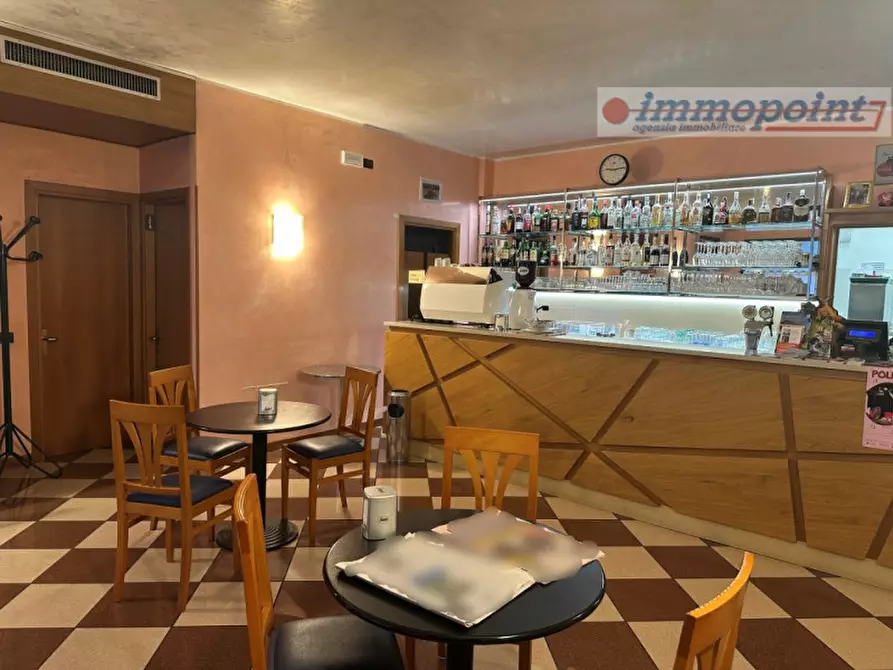 Immagine 1 di Attività commerciale in vendita  in Via Fontana a Bassano Del Grappa