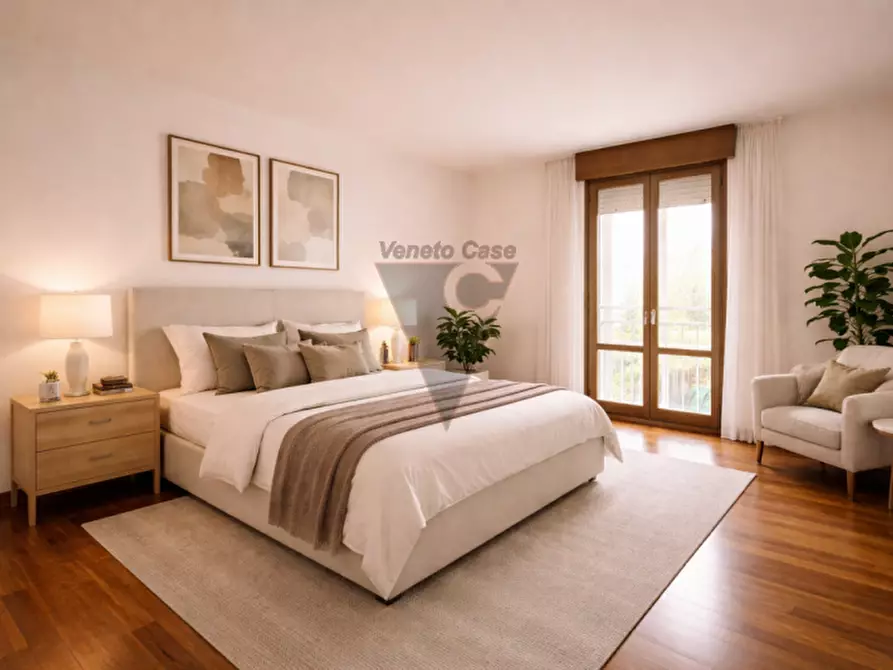 Immagine 7 di Appartamento in vendita  in Via Arturo Toscanini a Mirano