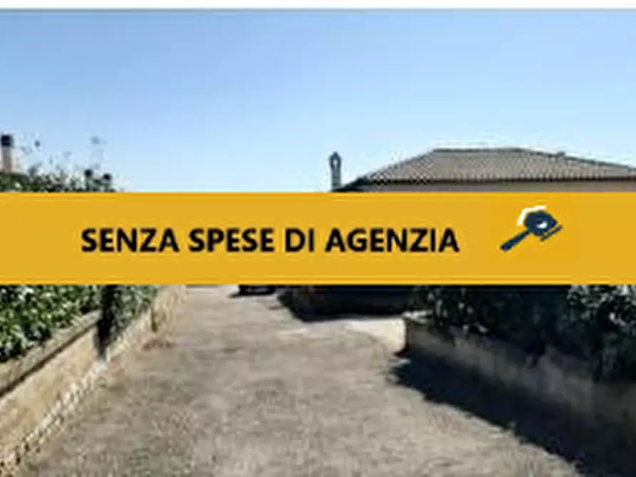 Immagine 1 di Terreno in vendita  in Vicolo Sciapparino, 01012 Capranica VT, Italia a Capranica