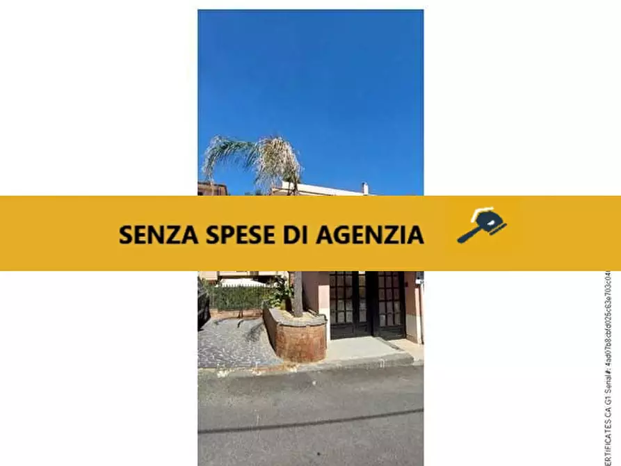 Immagine 1 di Appartamento in vendita  in Via Litteri, 64/E 95021 Aci Castello CT, Italia a Aci Castello