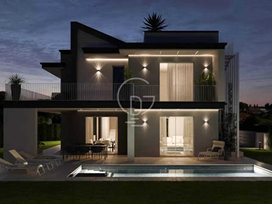 Immagine 5 di Villa in vendita  in Piazza San Martino a Moniga Del Garda