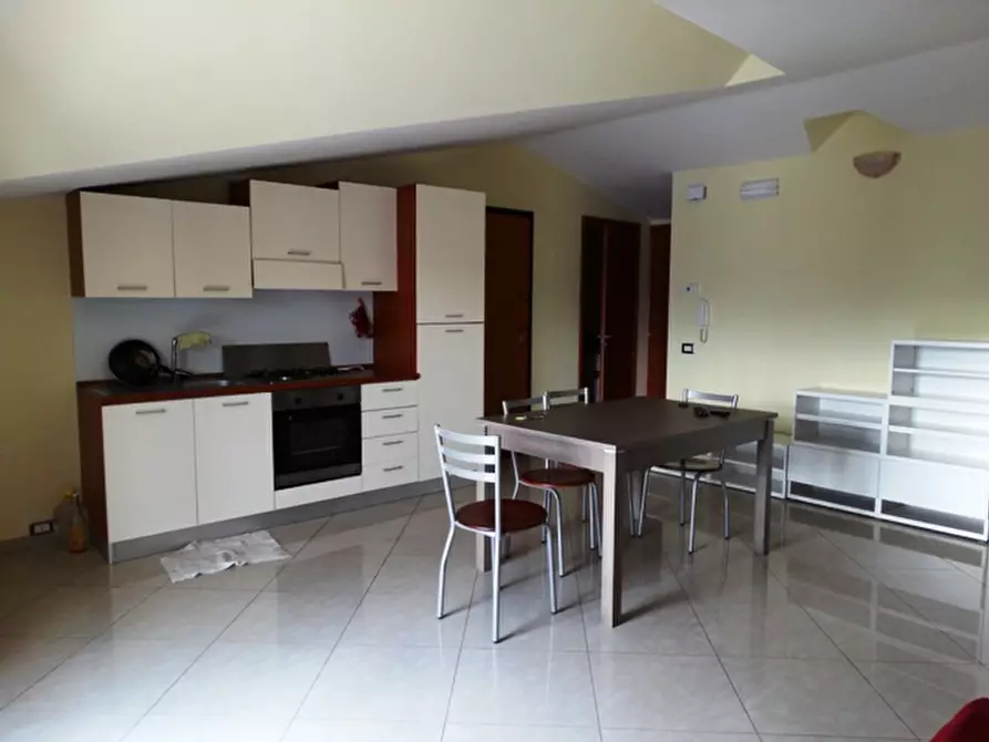 Immagine 2 di Appartamento in vendita  in Via Quinto Orazio Flacco a Marsicovetere