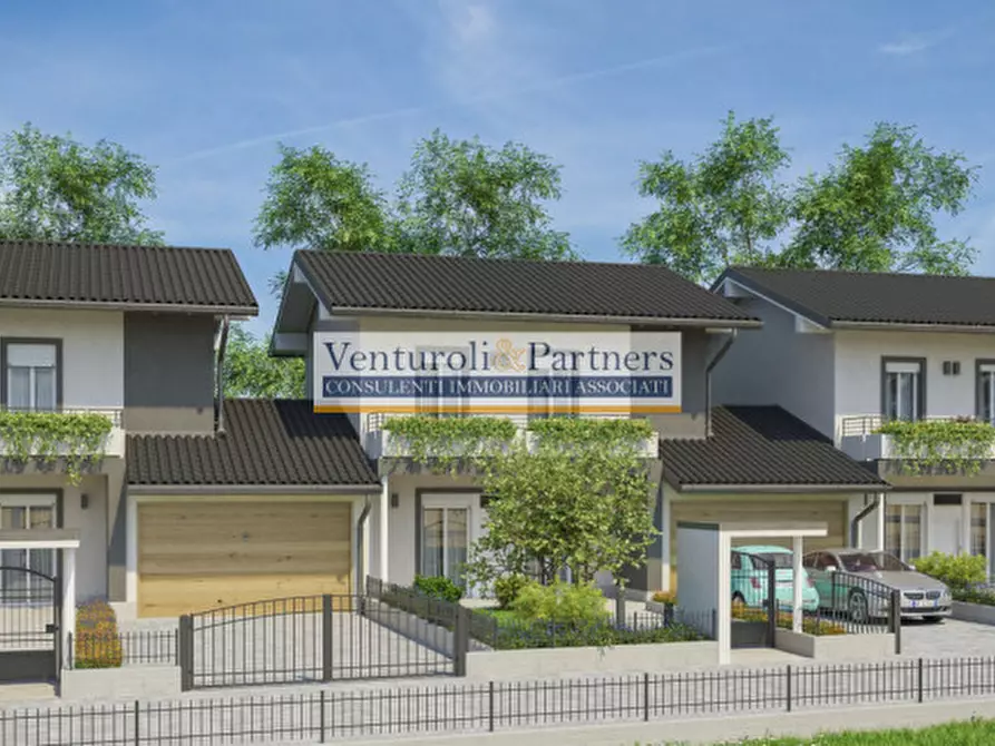 Immagine 2 di Casa indipendente in vendita  in Via Barcuzzi a Lonato del Garda