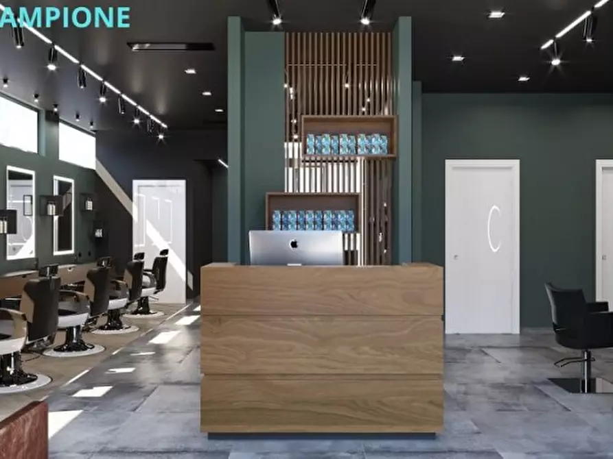 Immagine 7 di Negozio in vendita  a Thiene