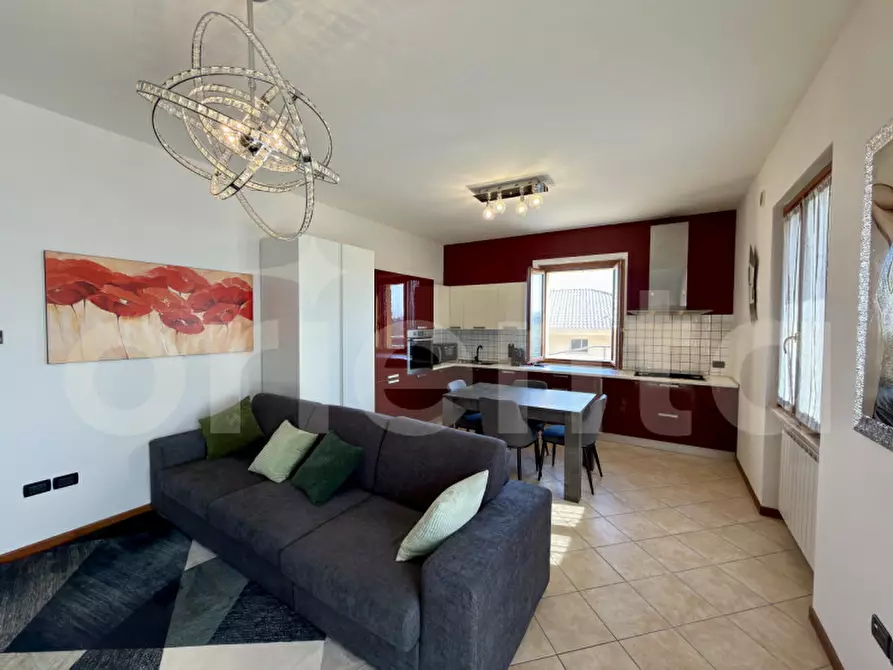 Immagine 6 di Appartamento in vendita  in Via San Giovanni 126 a Montichiari