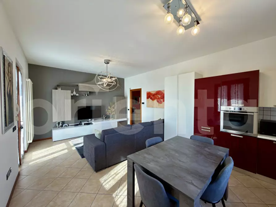 Immagine 7 di Appartamento in vendita  in Via San Giovanni 126 a Montichiari