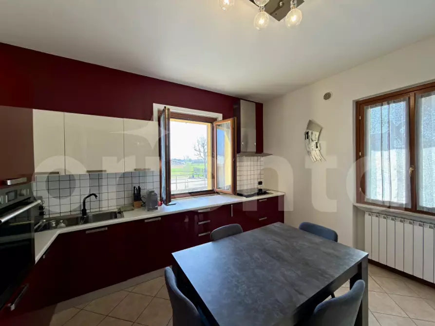 Immagine 9 di Appartamento in vendita  in Via San Giovanni 126 a Montichiari