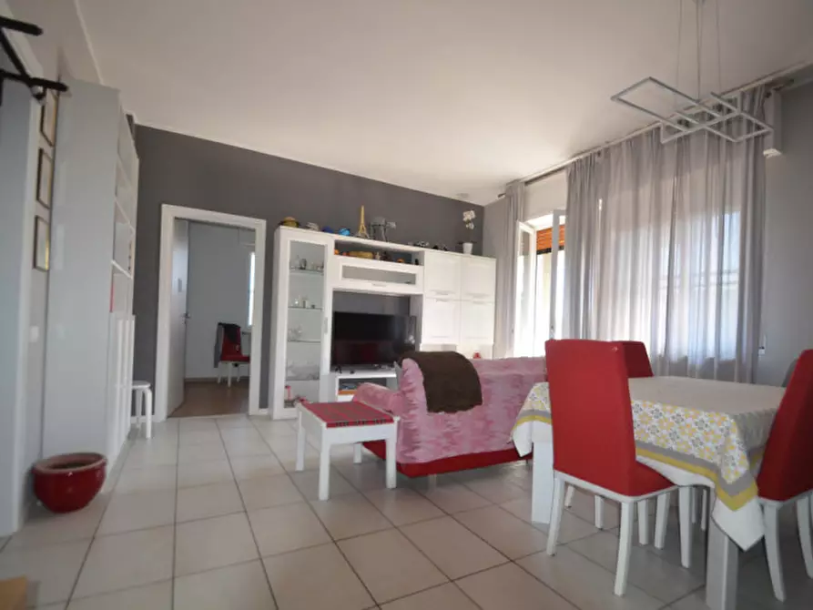 Immagine 1 di Appartamento in vendita  a Pavia