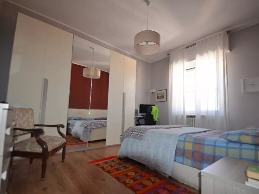 Immagine 14 di Appartamento in vendita  a Pavia