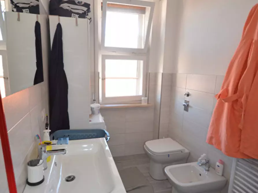 Immagine 18 di Appartamento in vendita  a Pavia