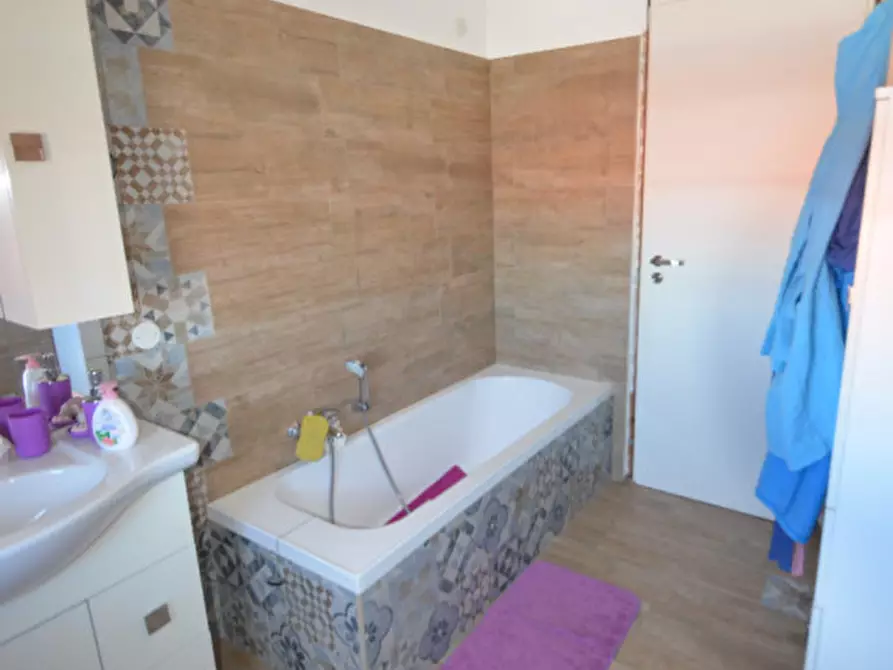 Immagine 25 di Appartamento in vendita  a Pavia