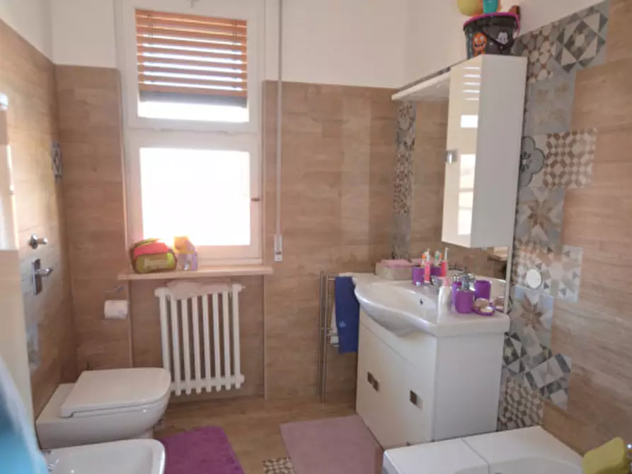 Immagine 26 di Appartamento in vendita  a Pavia