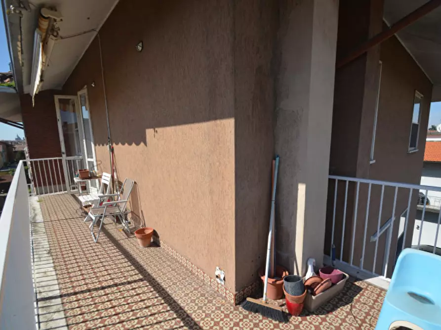 Immagine 34 di Appartamento in vendita  a Pavia