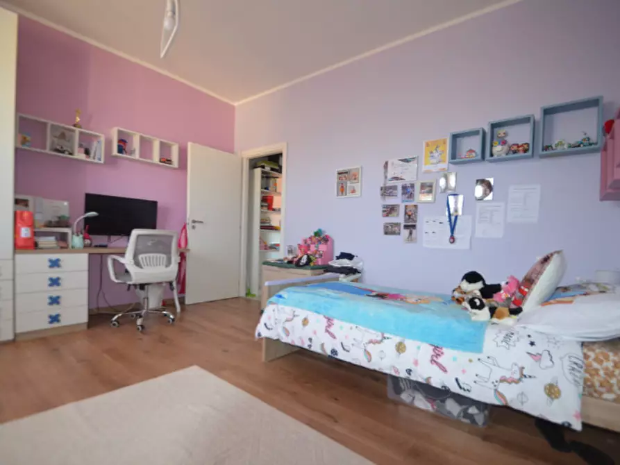 Immagine 40 di Appartamento in vendita  a Pavia