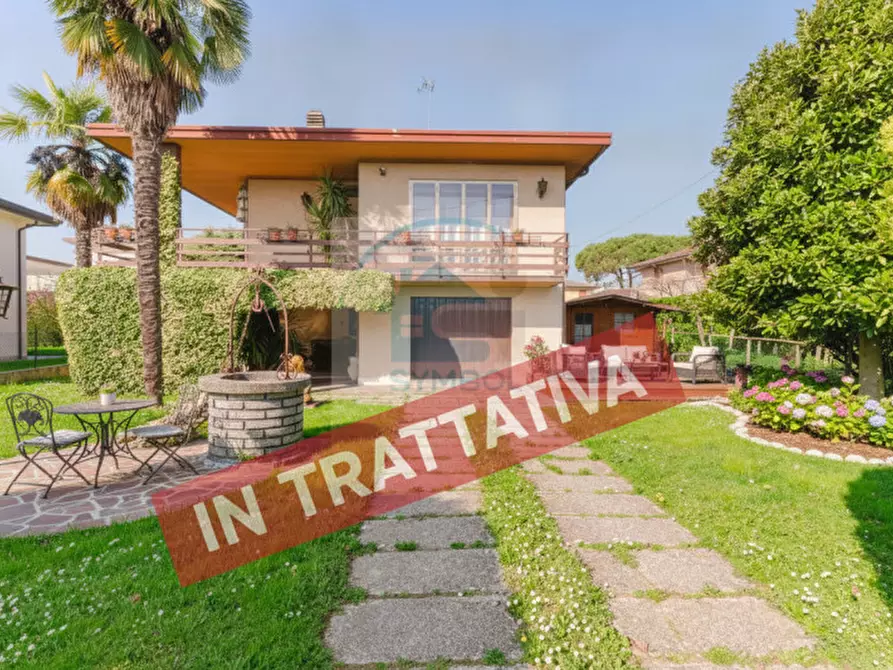 Immagine 1 di Casa indipendente in vendita  in Via Carducci a Salzano