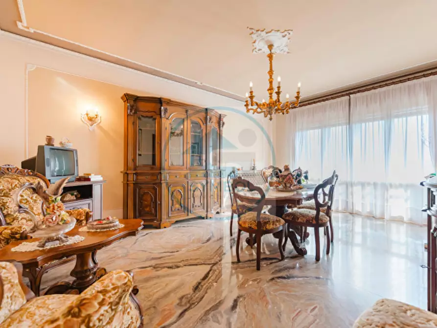 Immagine 2 di Casa indipendente in vendita  in Via Carducci a Salzano